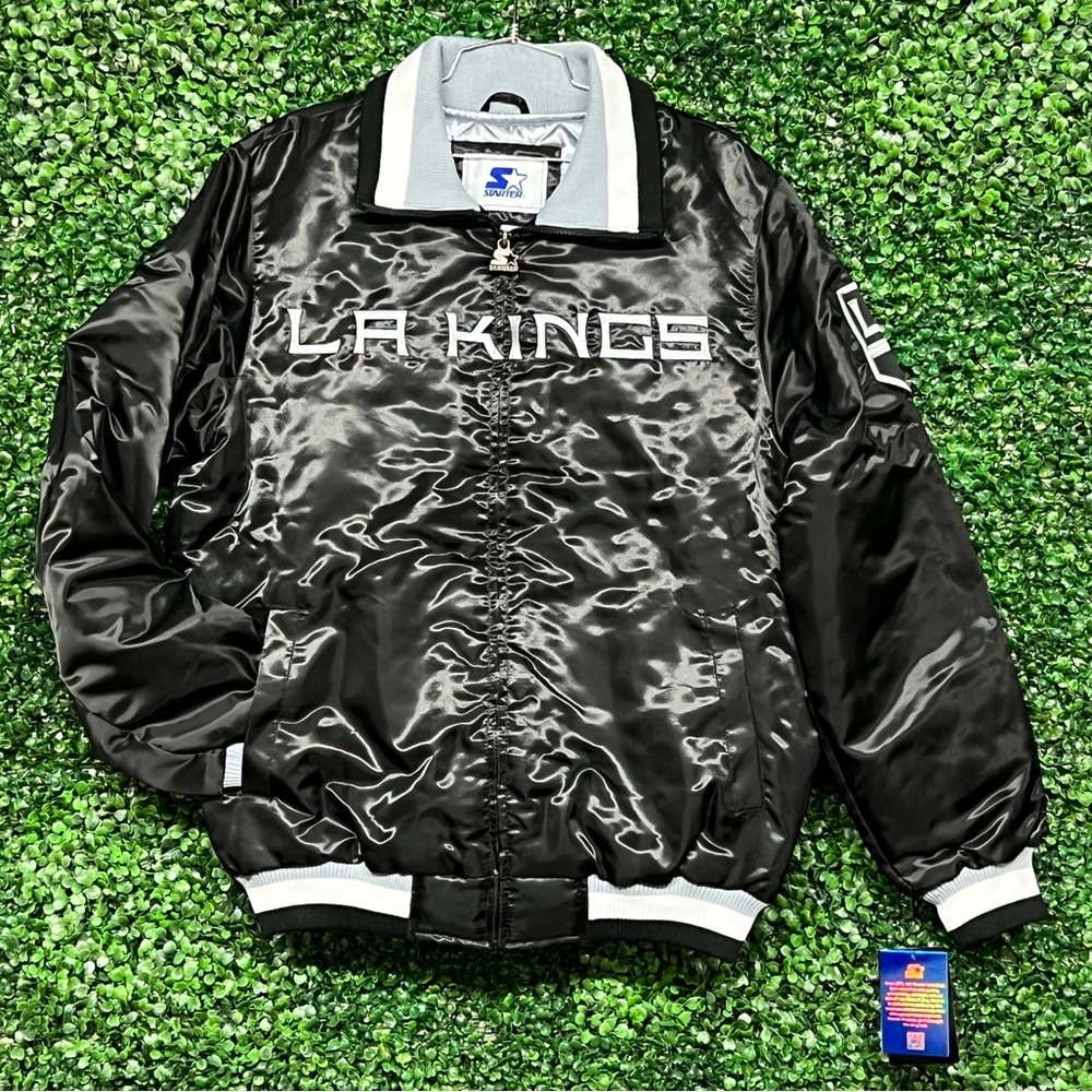 STARTER (LA KINGS) 👑 SATIN JACKET-  (Size Large) Brand New w/tags